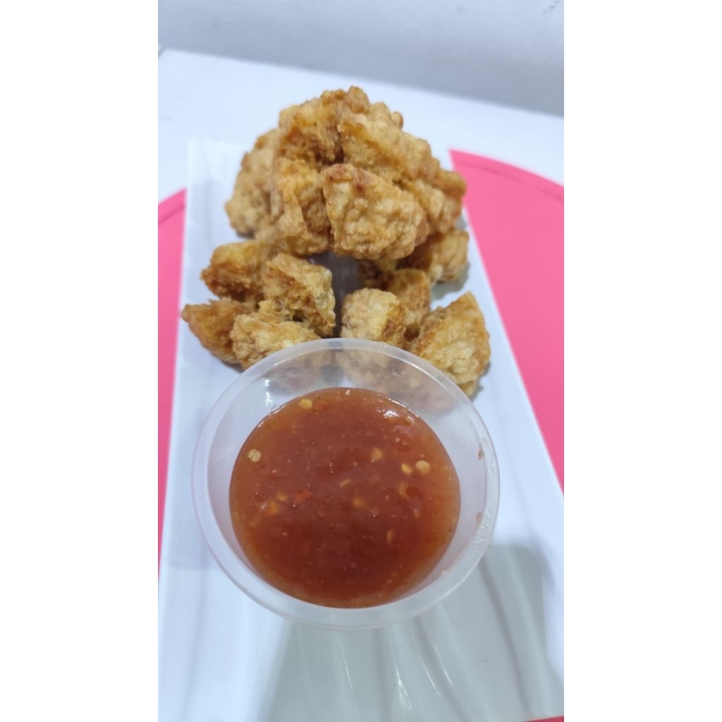 

Bakso goreng ayam mix udang perpaket free sambel