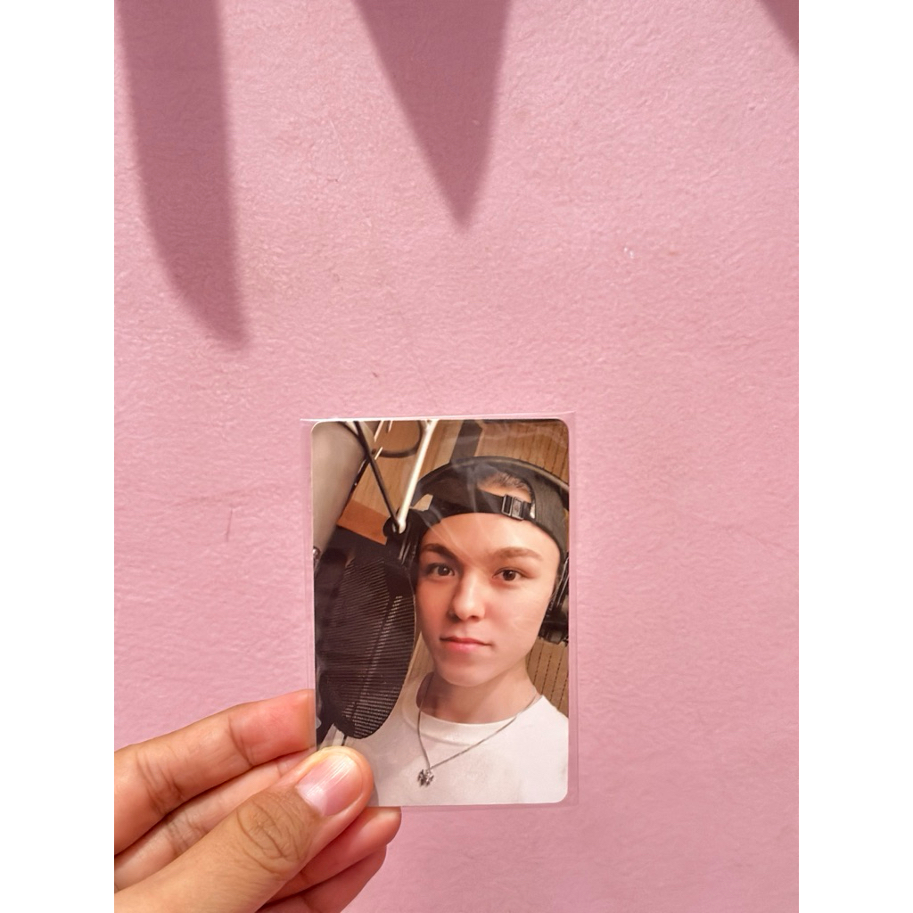 PHOTOCARD VERNON SEMICOLON SEVENTEEN SVT PC VERNON SEMICOLON SVT SEVENTEEN