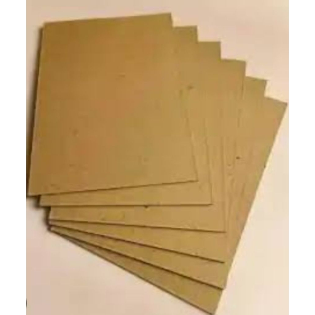 

Harga per PCS board paper / Yellow paper ukuran A5.