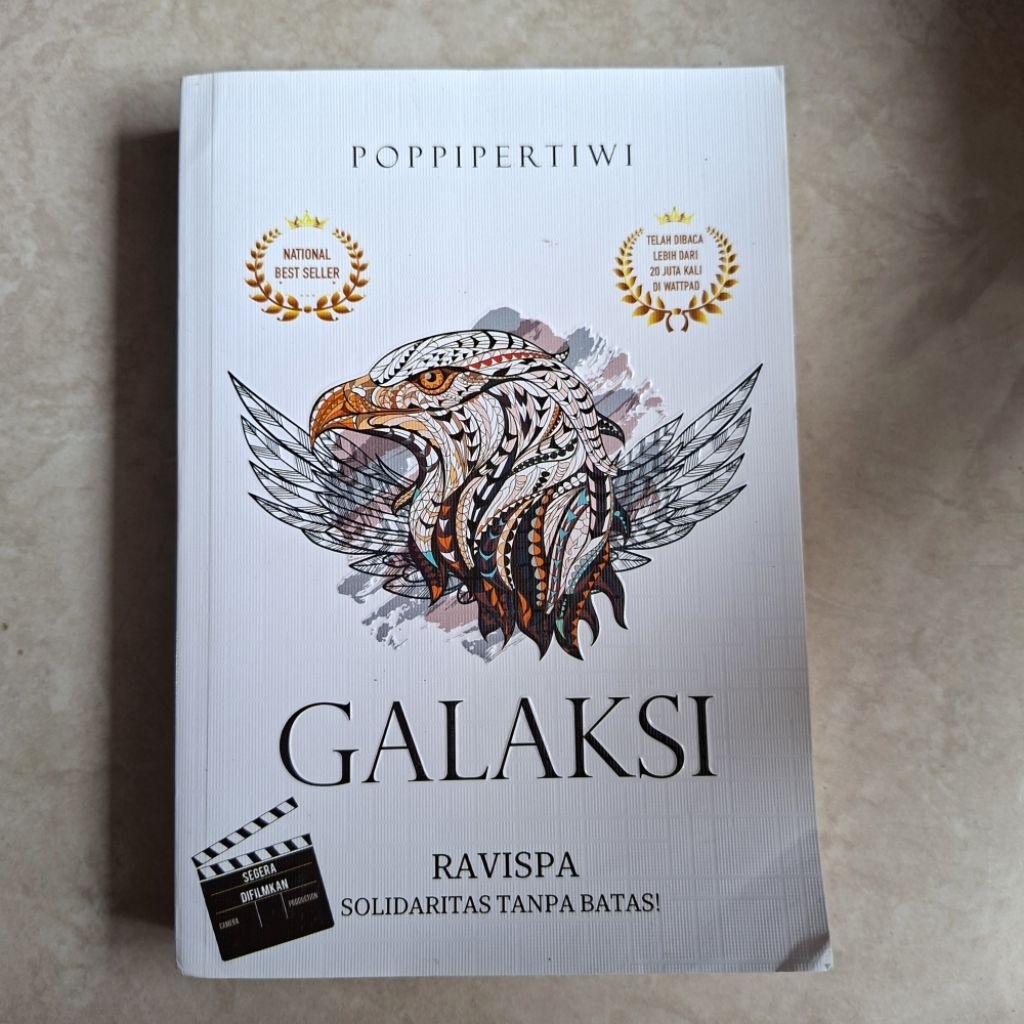 PRELOVED NOVEL GALAKSI BY POPPIPERTIWI ORIGINAL (ADA BOOKMARK)