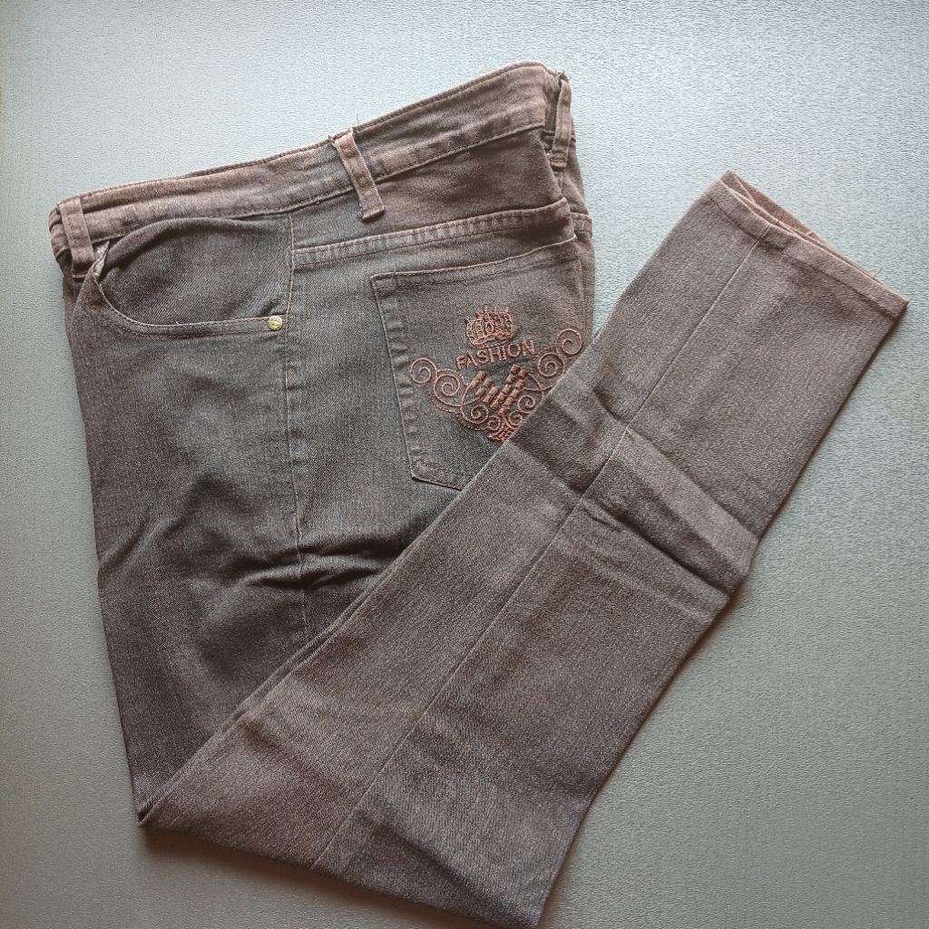 [PRELOVED] C96 JEANS Skinny Jeans Ukuran 31 Warna Coklat Brown