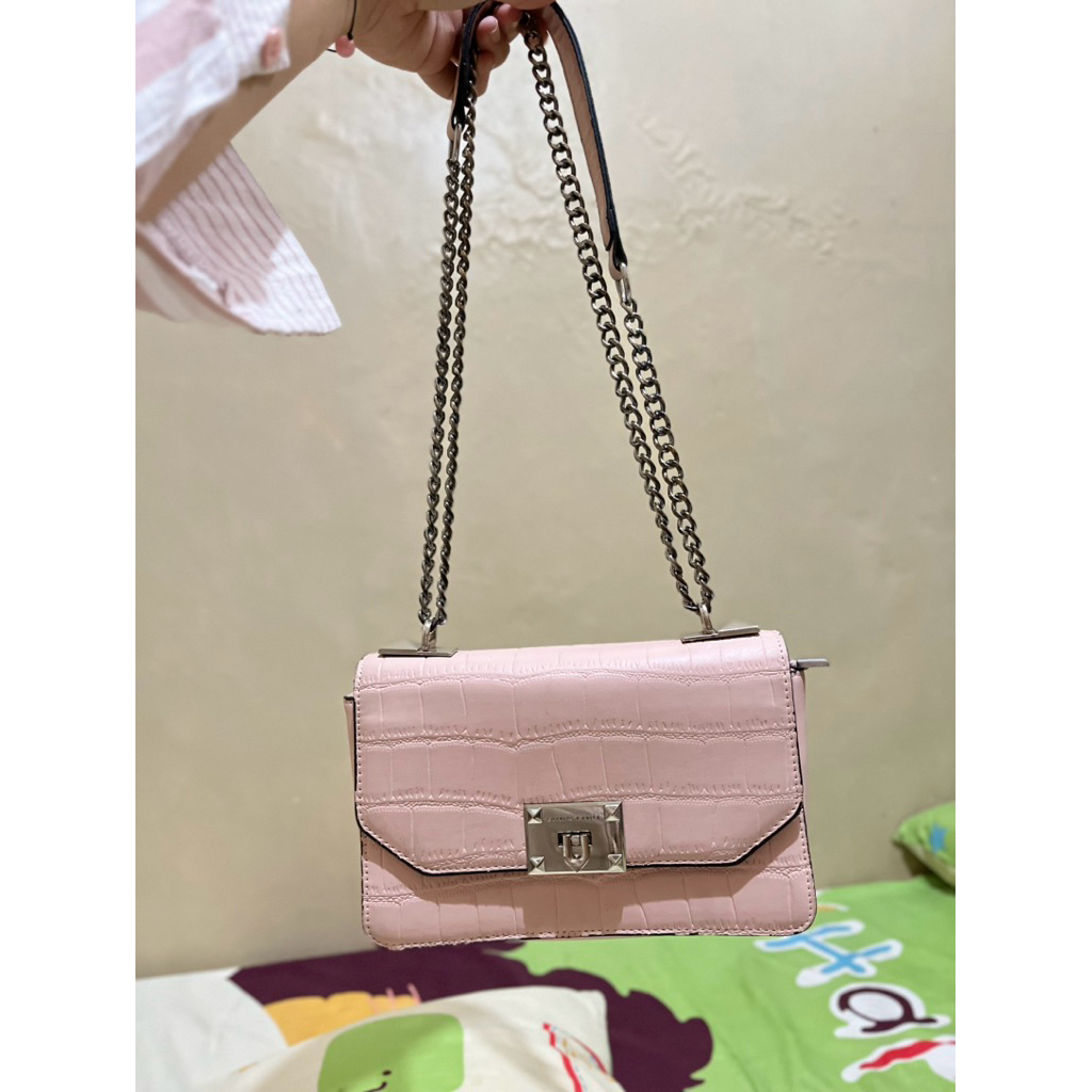 PRELOVED TAS WANITA CHARLES N KEITH PINK NOT ORI