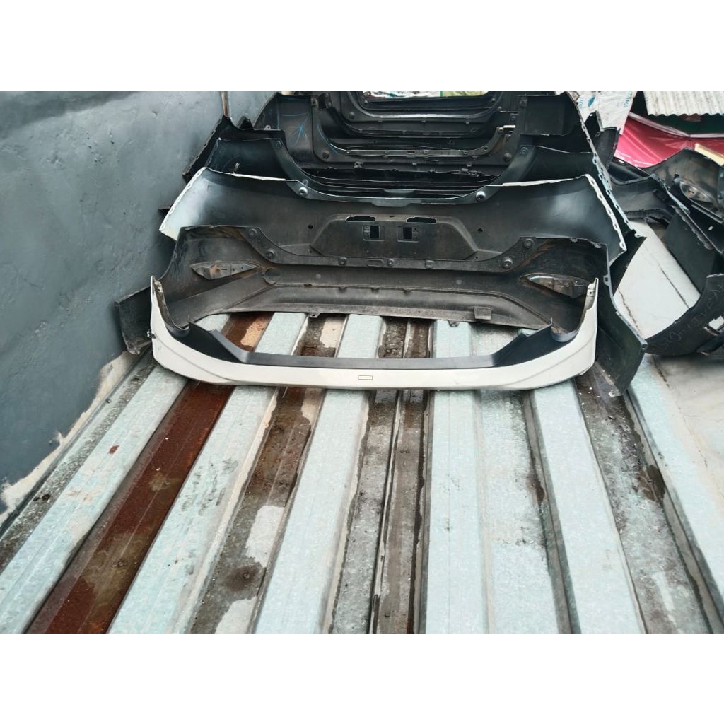 bodykit depan Agya TRD 2018