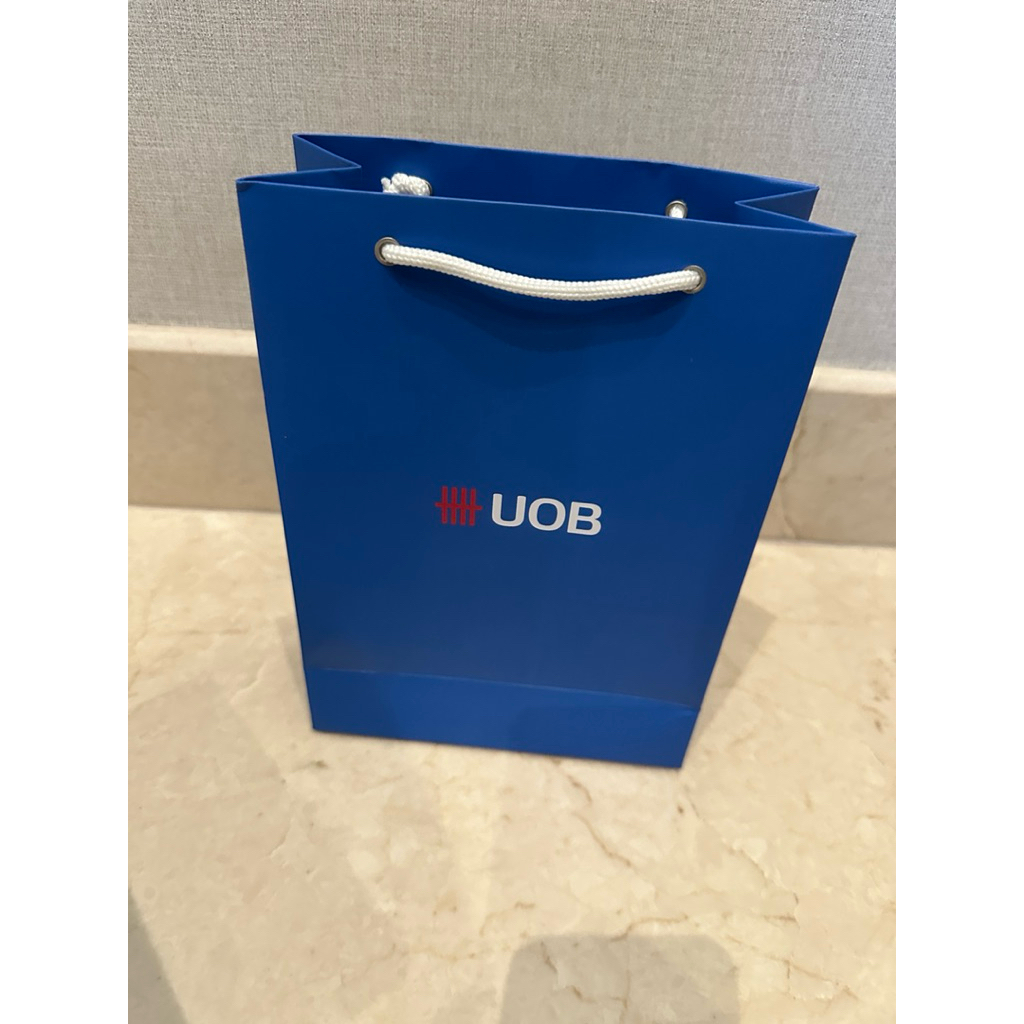 

paperbag uob kecil
