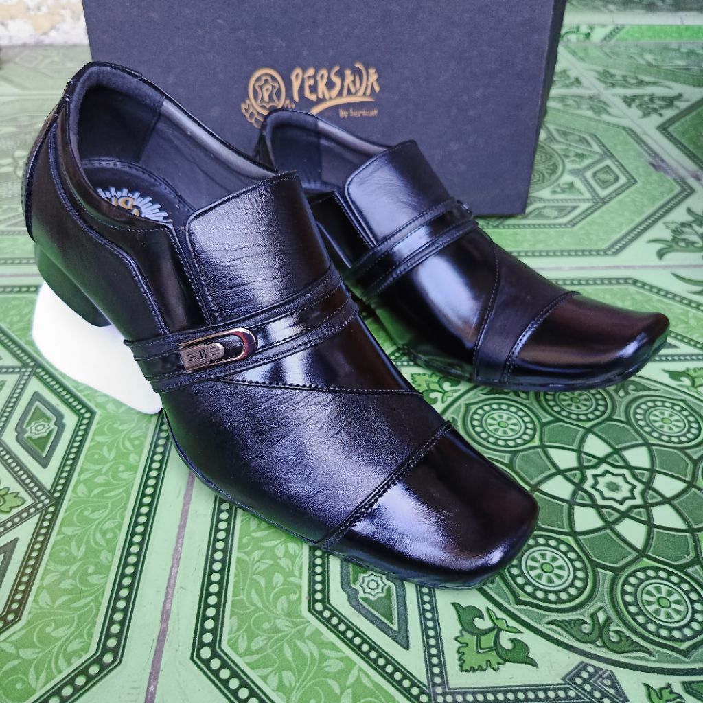 Sepatu Pantofel Formal Pria Kulit Asli Dr. I'am 6002