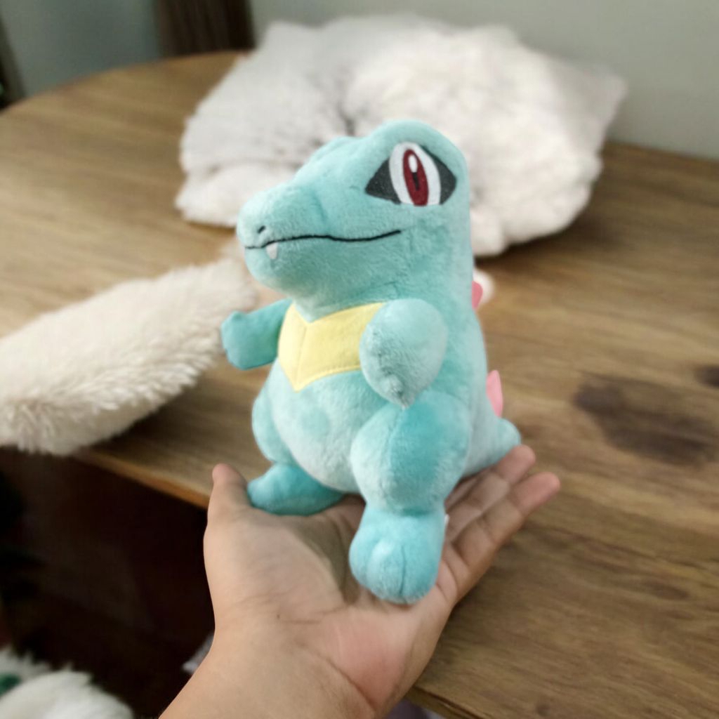 Boneka Pokemon Plush Totodile Pokemon Center