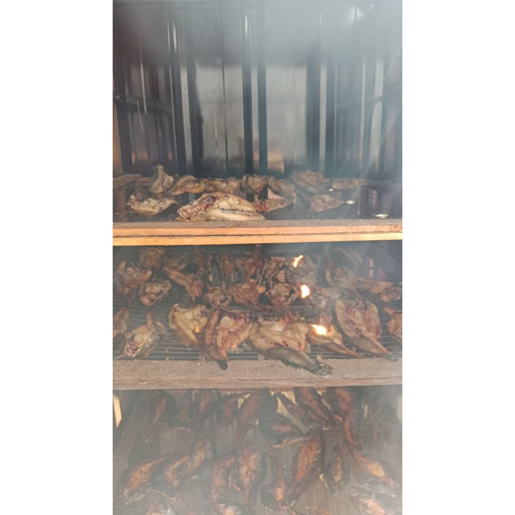 

ikan Asap Lele/ Ikan Salai lele