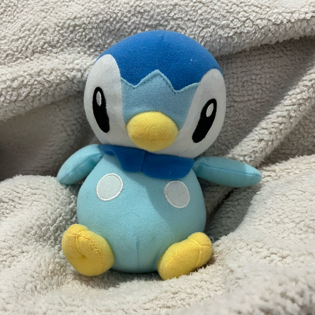 preloved • boneka pokemon piplup