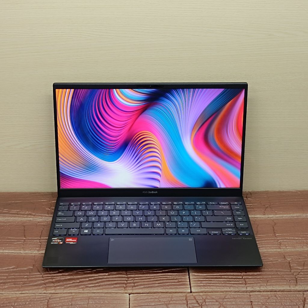 Laptop Asus ZenBook UM25UAZ AMD RYZEN 5-5500U RAM 8GB SSD 512GB IPS