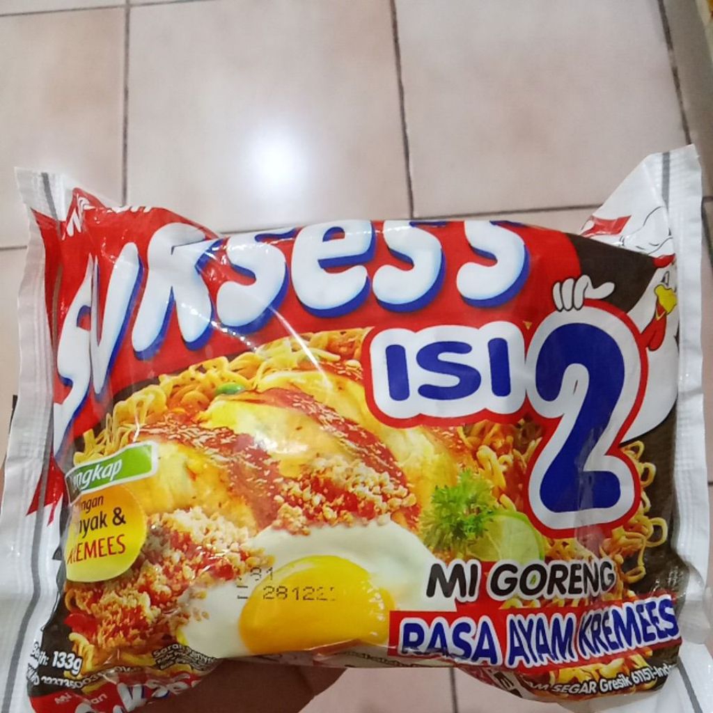 

Mi instan Sukses's Isi 2 Mi Goreng Rasa Ayam Kremes 133g