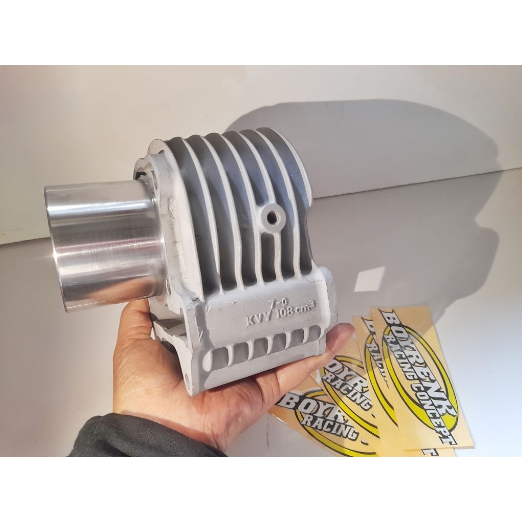 CYLINDER BLOK BEAT KARBU/INJEKSI/F1 KODE KVY,KZL,K44 BORE UP DIAMTER LINER LUAR 58/59/60/61/62 BORE 