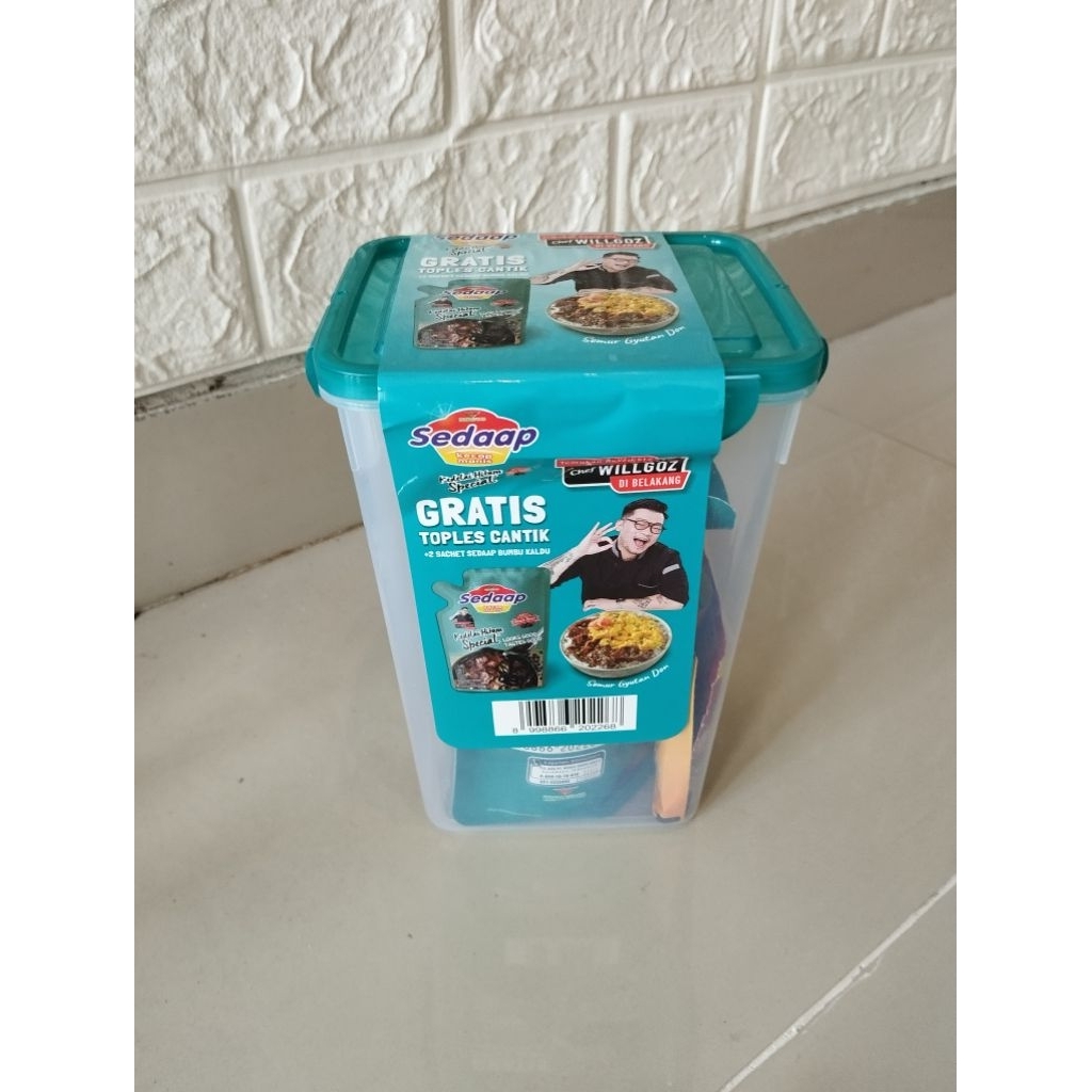 

Sedap kecap 700 ml gratis Toples cantik