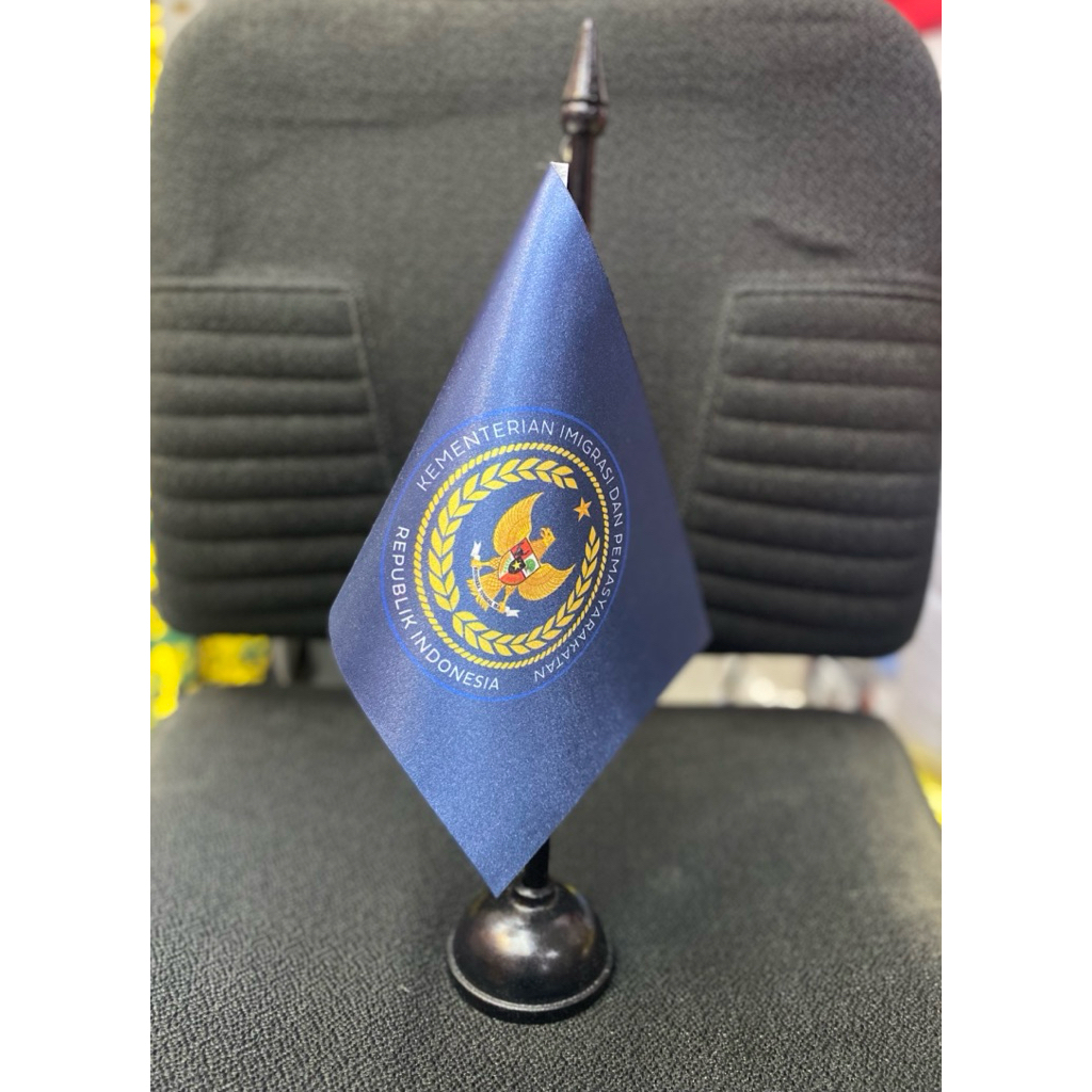 

Bendera Meja