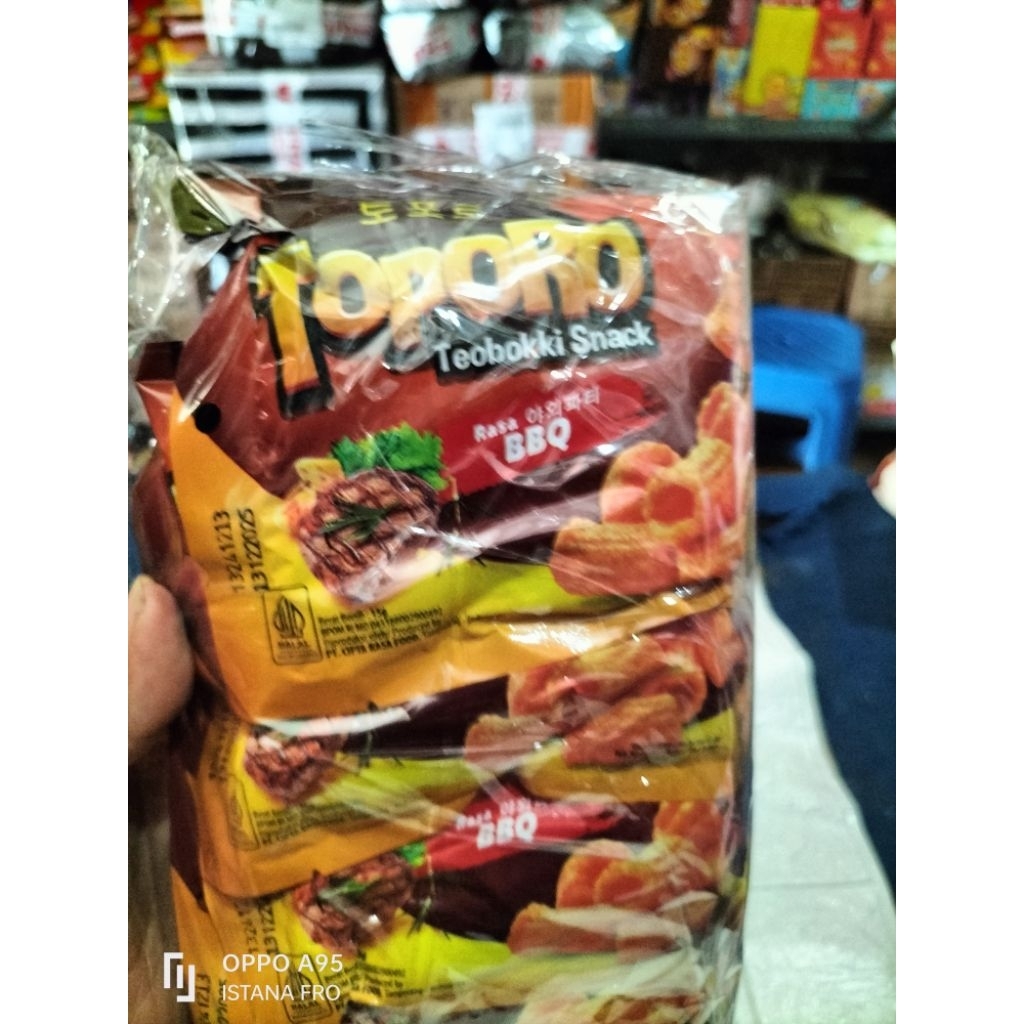 

chiki topoki toporo satu pak isi 10 pcs