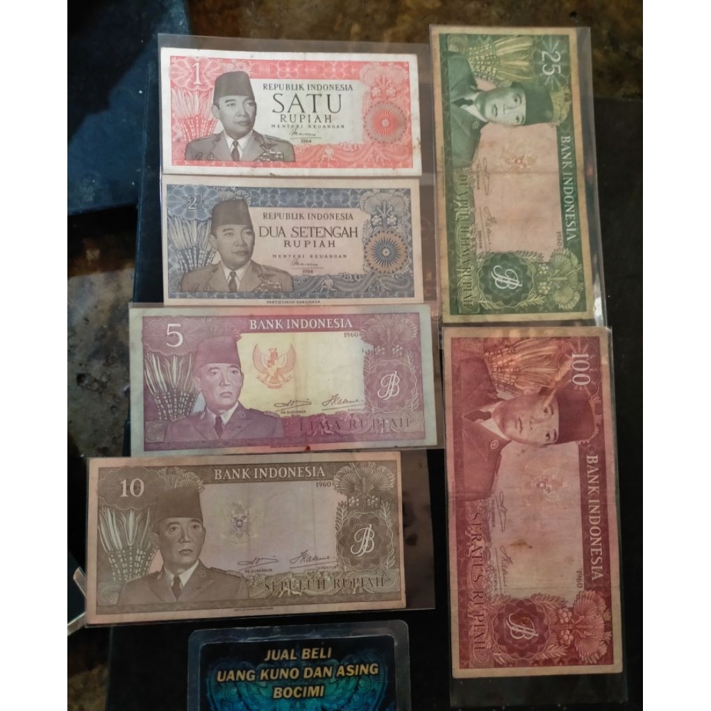 paket 6 lembar 1 rupiah  Sukarno 5 rupiah 25 rupiah Rp100 sukarno