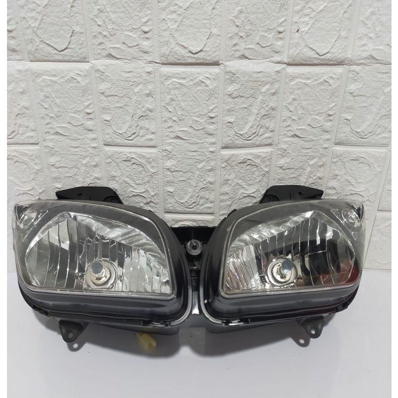 HEADLAMP R15 V2 LAMPU DEPAN R15 V2 LAMPU DEPAN YAMAHA R15 V2