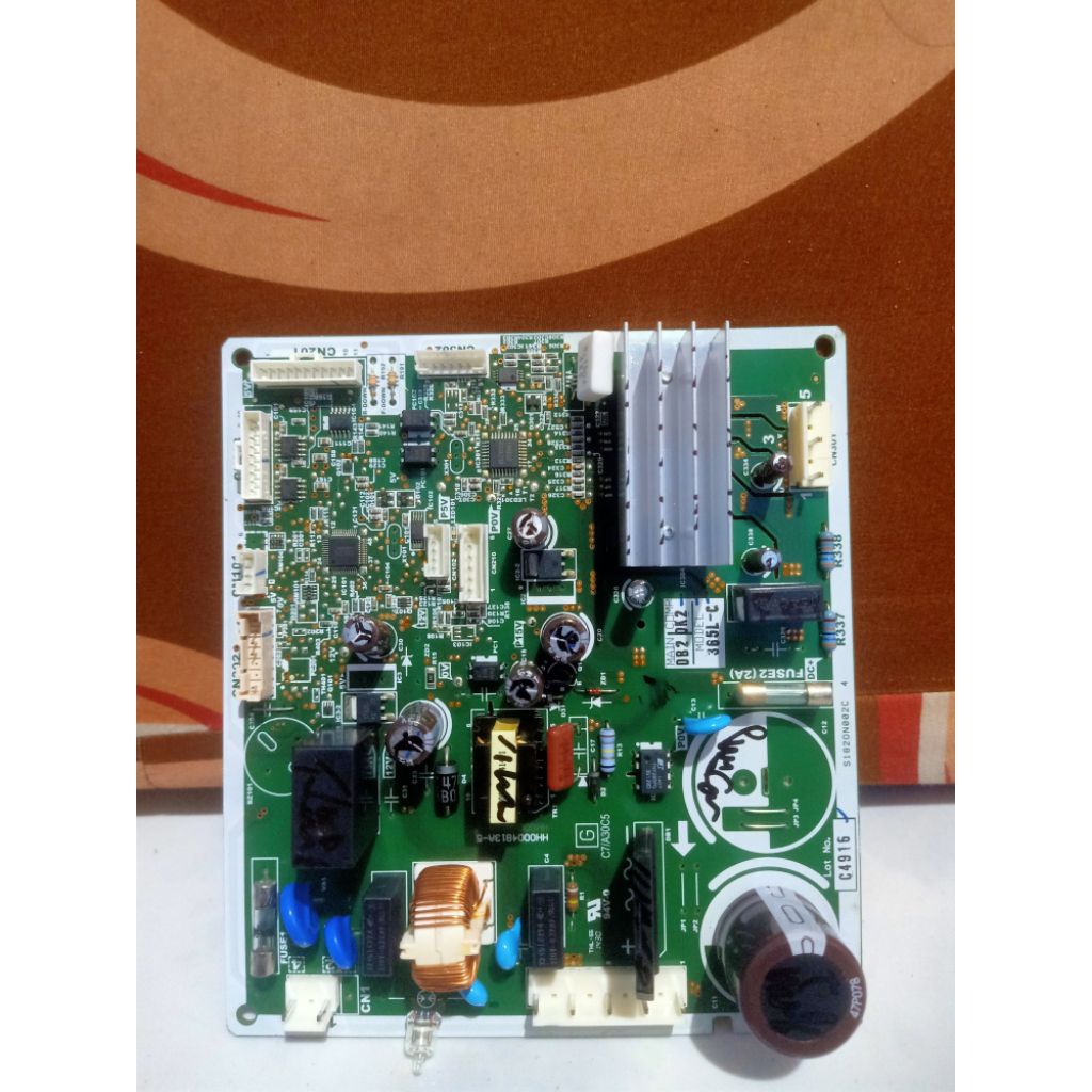 modul kulkas 2 pintu inverter hitachi