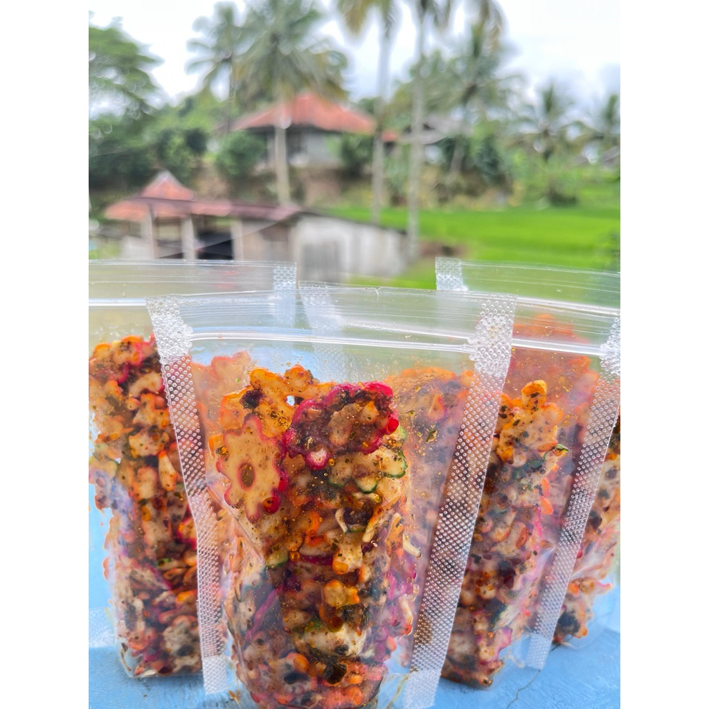 

KERUPUK SEBLAK KERING PEDAS DAUN JERUK