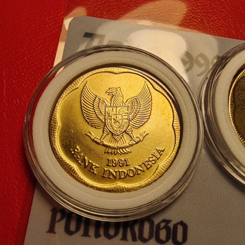 500 rupiah tahun 1991 seri melati dengan pelindung koin