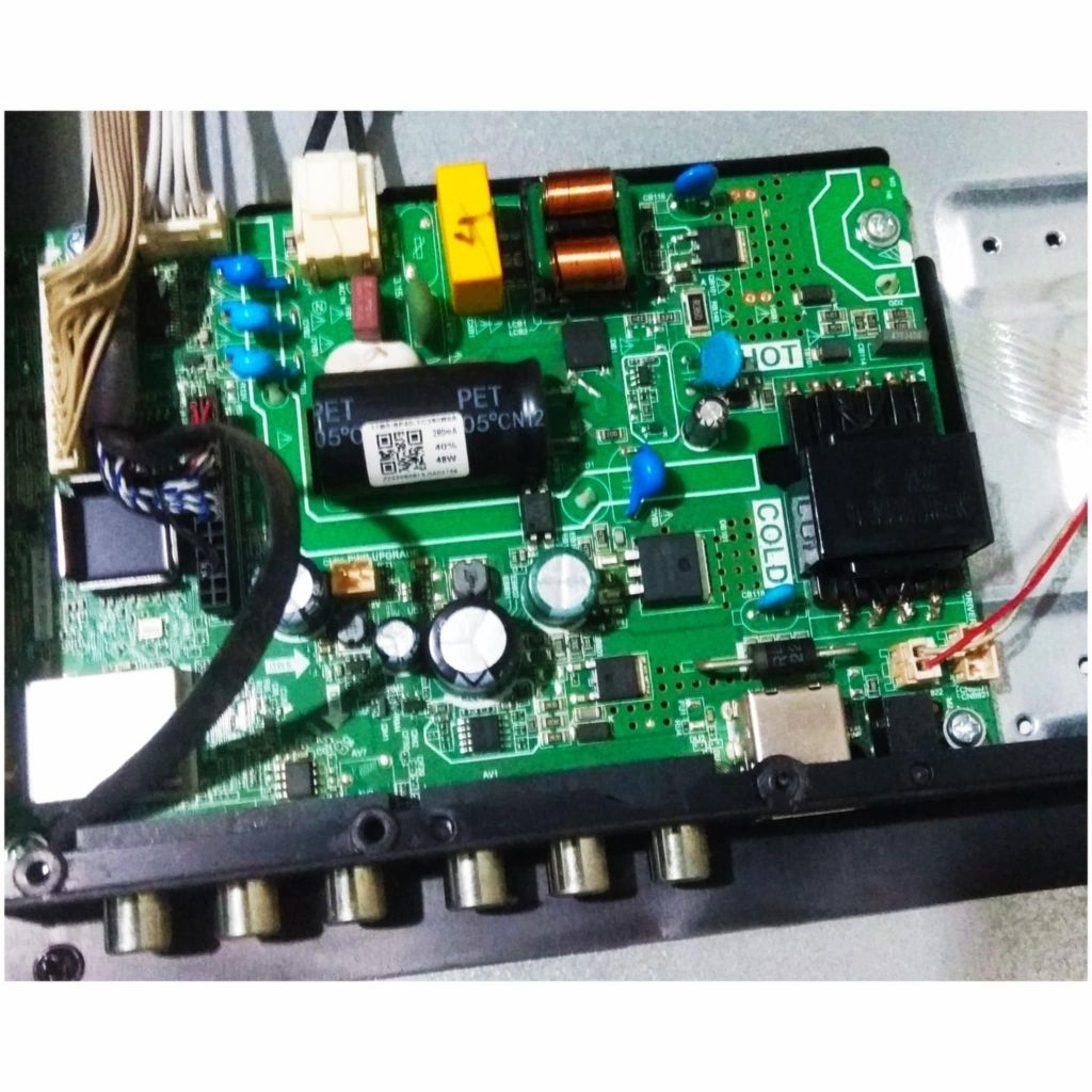 Mesin TV Akari LE-32D53