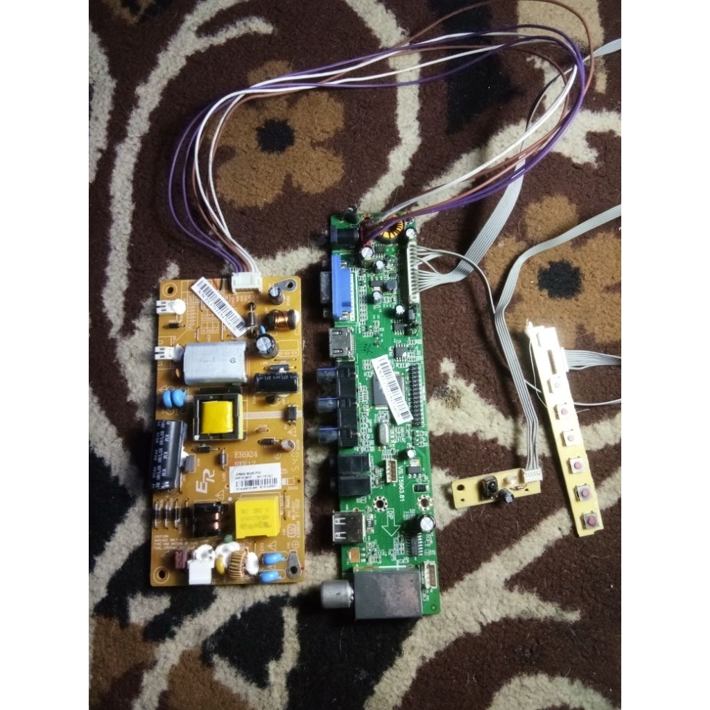 SATU SET mainboard mb power supply psu tv ichiko 17 - 19 inch motherboard mobo modul mesin tv