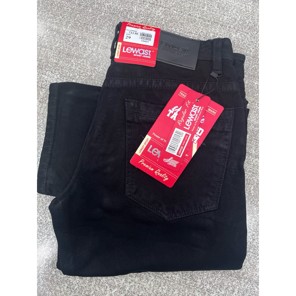 CELANA LEWAST HITAM  BAHAN SOFTJEANS