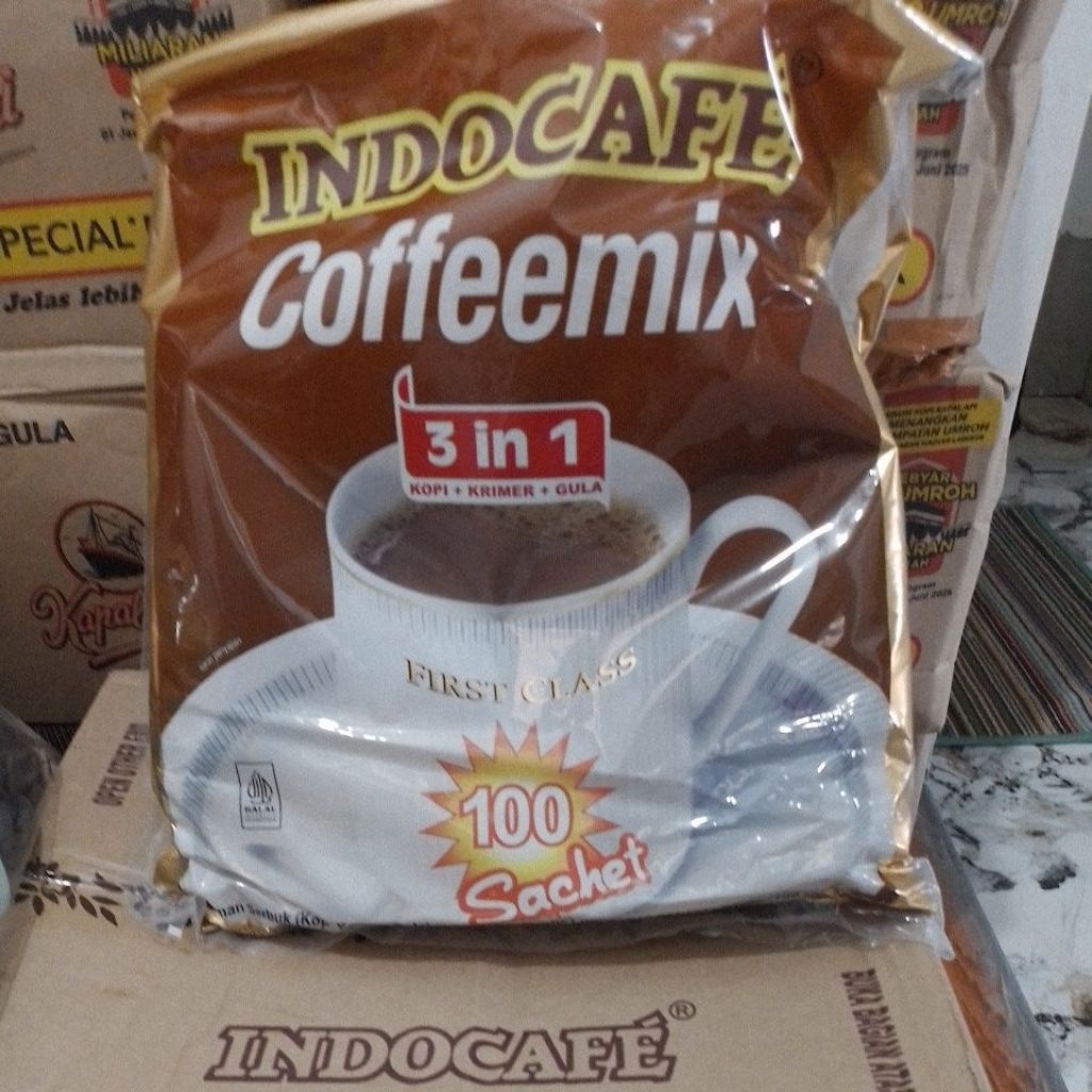 

Indocafe Coffeemix 3 in1 1 BAG isi 10 Renceng
