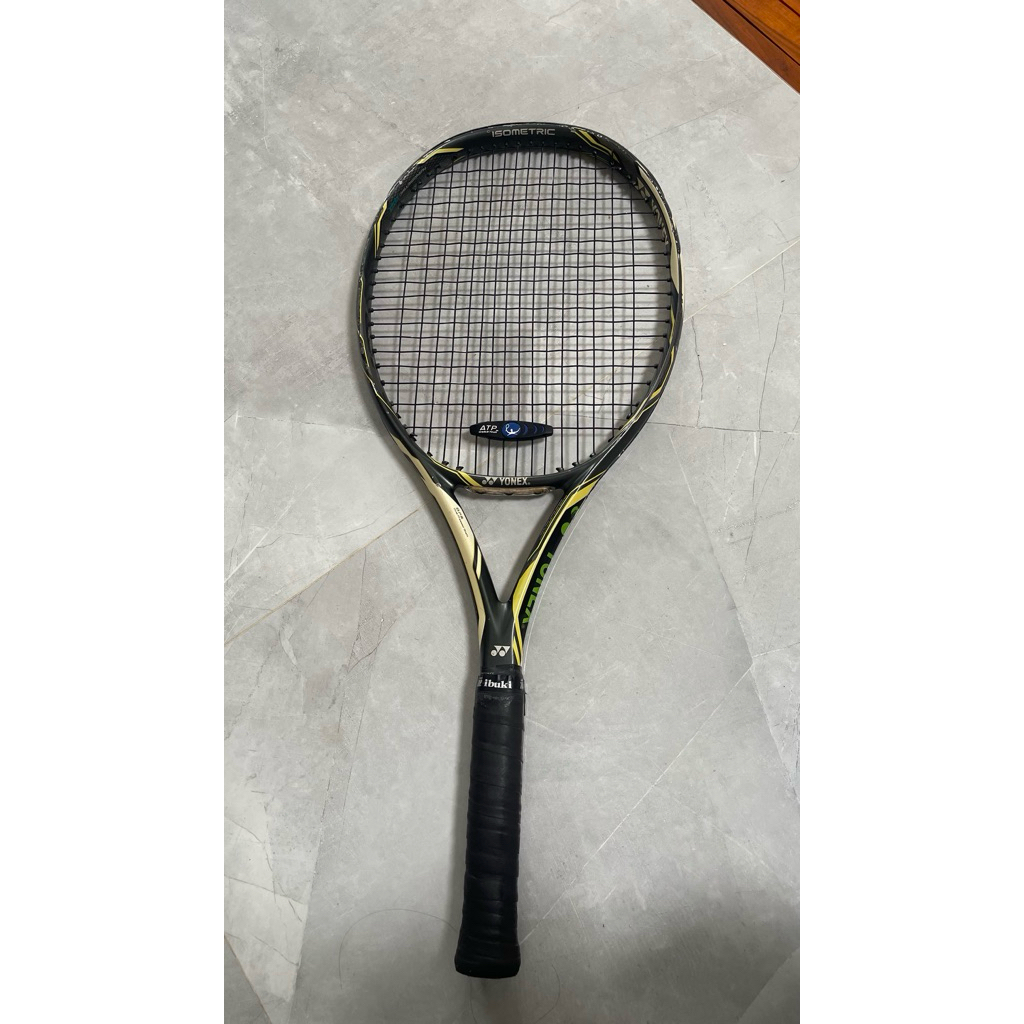 YONEX Ezone DR 108