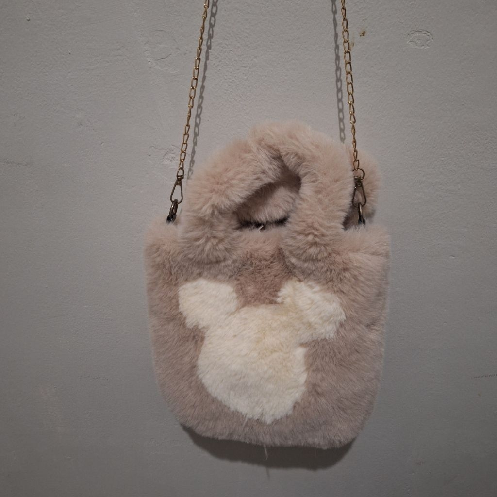 preloved tas wanita bulu-bulu warna cokelat