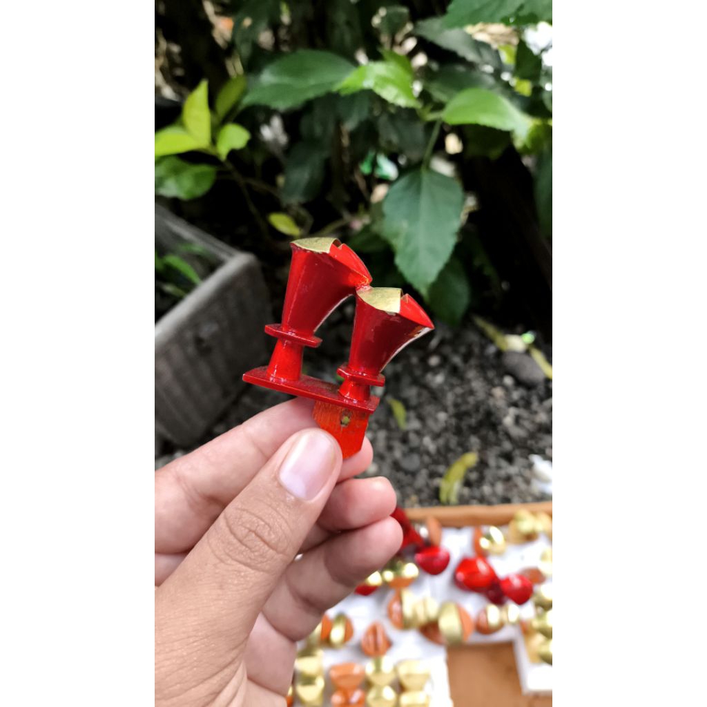 sawangan merpati angkrik nyaring keras