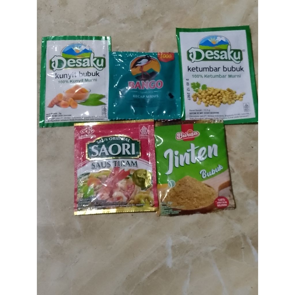 

Kecap Bango+Kunyit Bubuk+Saori Saus Tiram+Ketumbar Bubuk+Jinten bubuk 5 gram Paket 4I (TRB110)