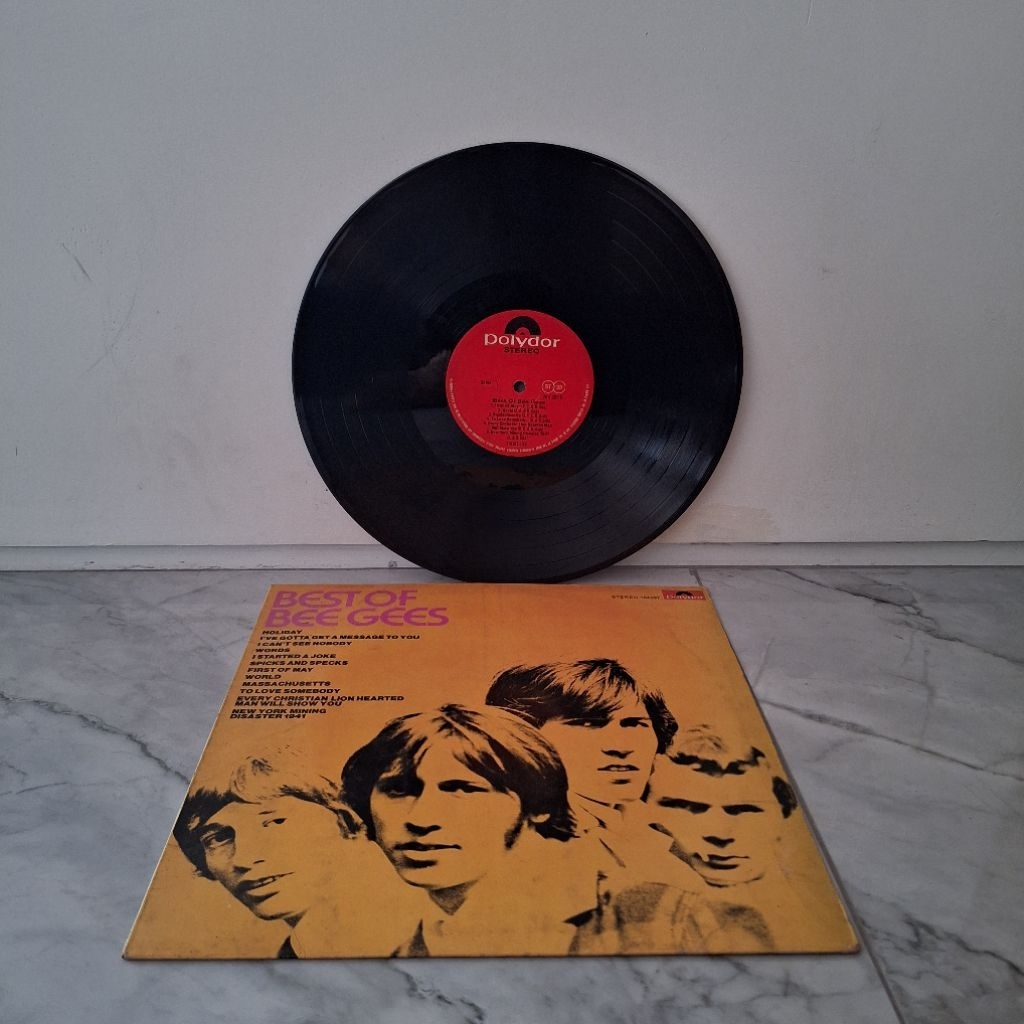 VINYL // BEST OF BEE GEES - THE BEE GEES
