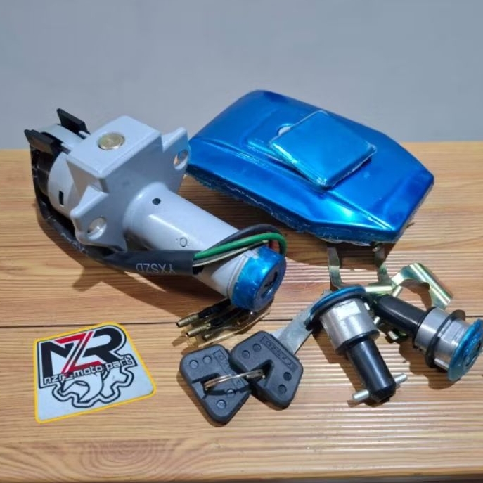 KUNCI KONTAK+TUTUP TANGKI BENSIN HONDA GL PRO /GL PRO NEOTECH GL MAX