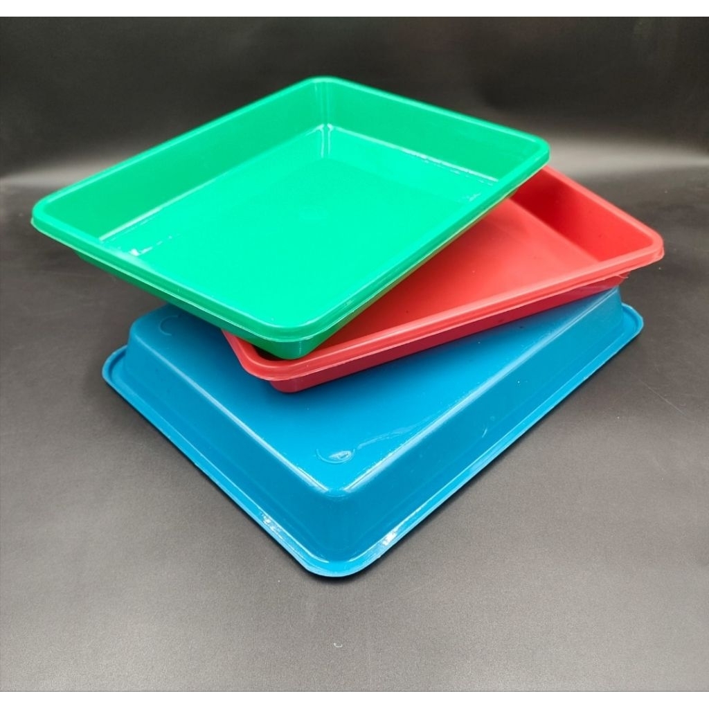 Nampan Plastik No.4 Termurah/Baki Segi No.4