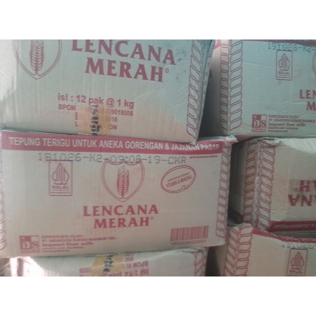 

tepung terigu lencana merah 1kg isi 12 pcs