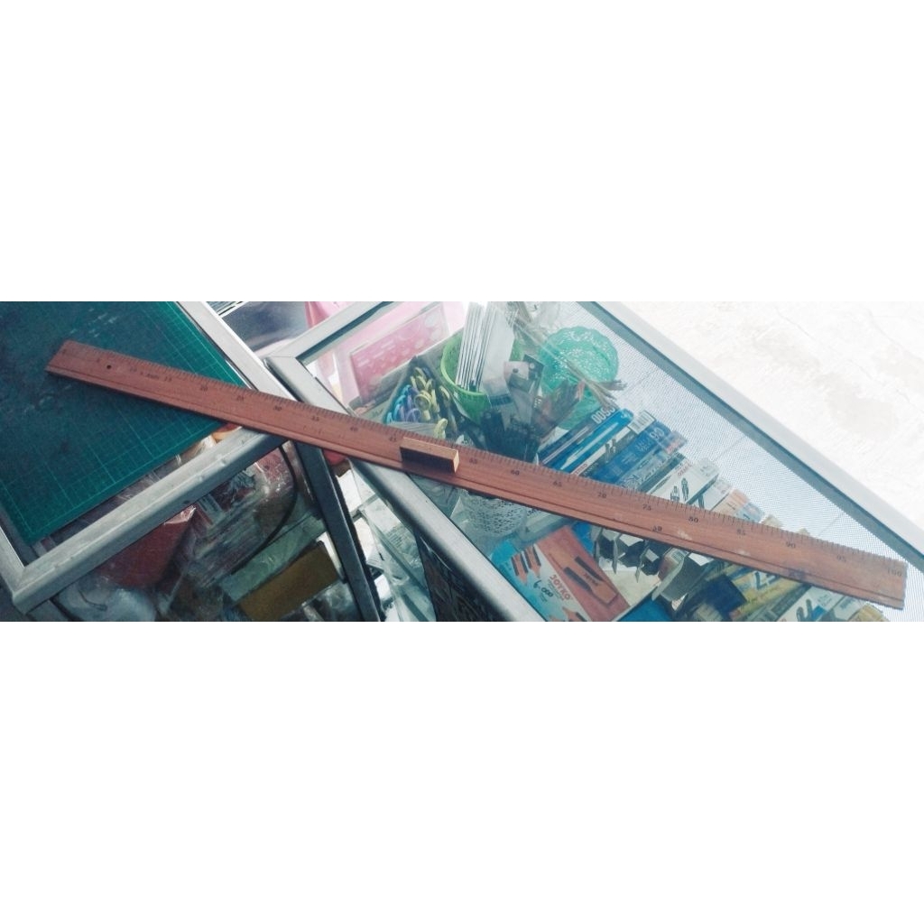 

Penggaris Kayu 1 Meter/100 Centimeter | Ada Pegangan Penggarisnya | Bahan Kayu Tebal dan Bagus | Kayu Berkualitas | Bukan Terbuat dari Plastik