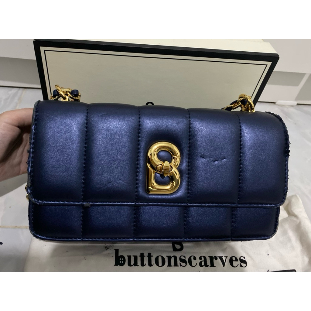 Preloved Buttonscarves Nora Twist Bag Navy Dongker Original Tas Selempang Asli Box Rantai Gold