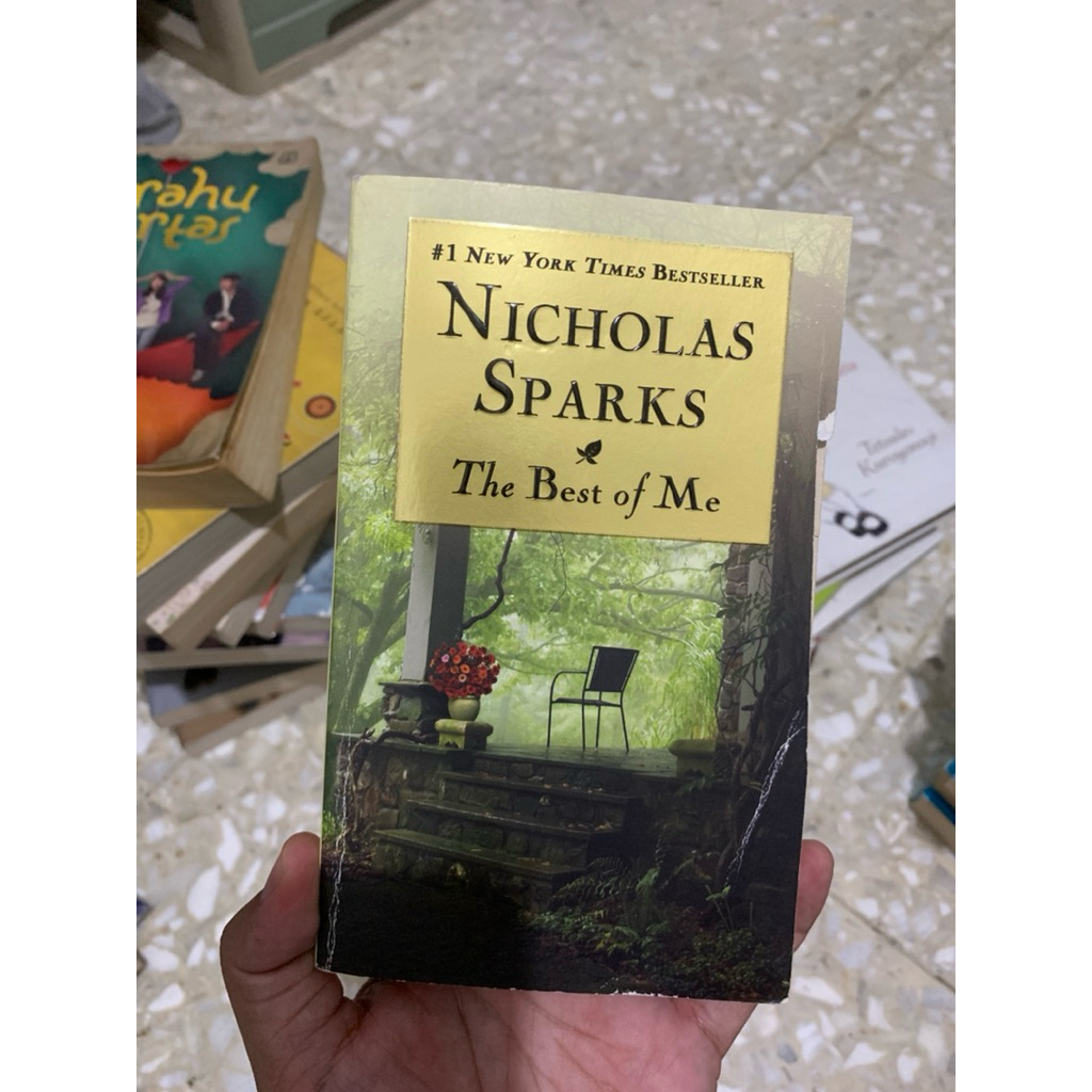 

PRELOVED-NOVEL