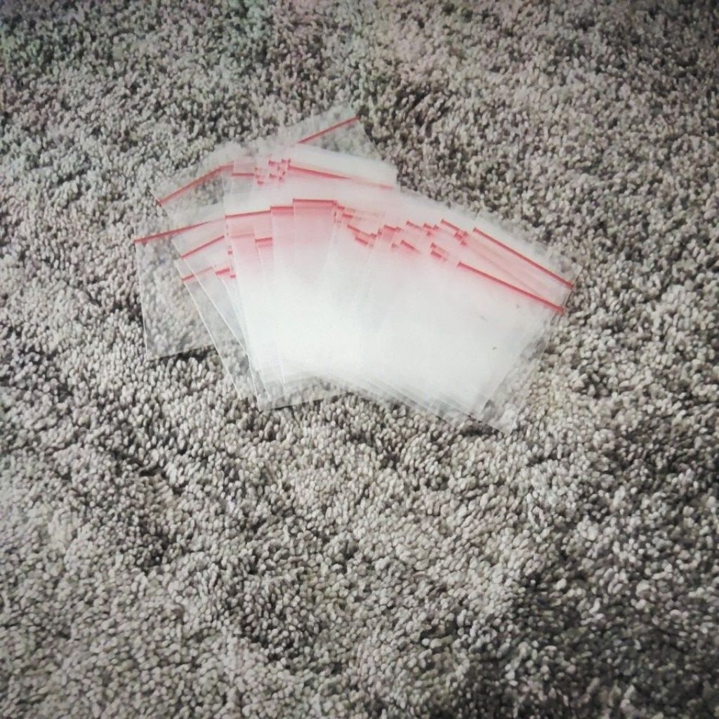 

Plastik Cektik 5 x 8