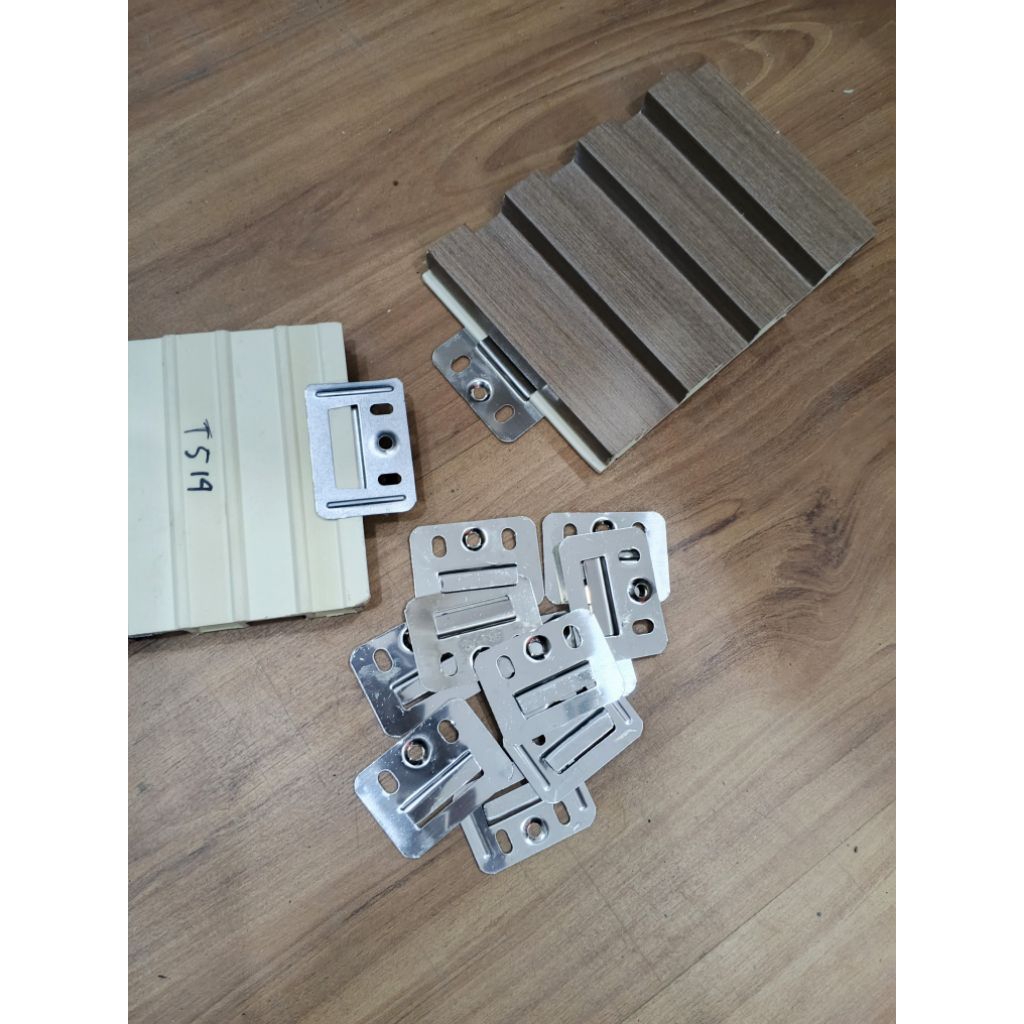 

Klip Besi Pengait Premium Quality ( 3cm × 5cm )