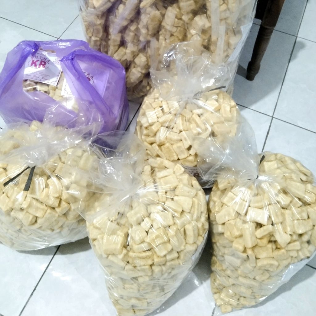 

Rambak/ Kerupuk Kiloan