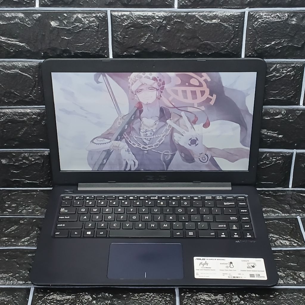 Laptop Asus Vivobook E14 E402YA AMD E2-7015 Radeon R2 4/128GB