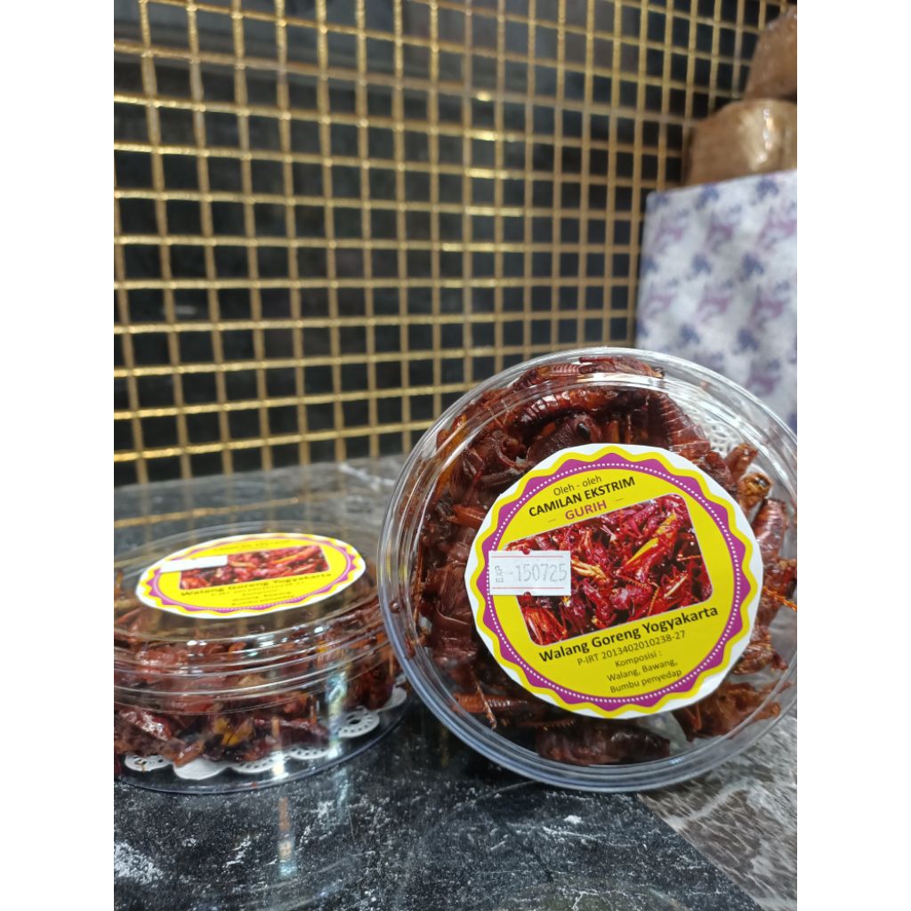 

belalang goreng gurih kemasan toples