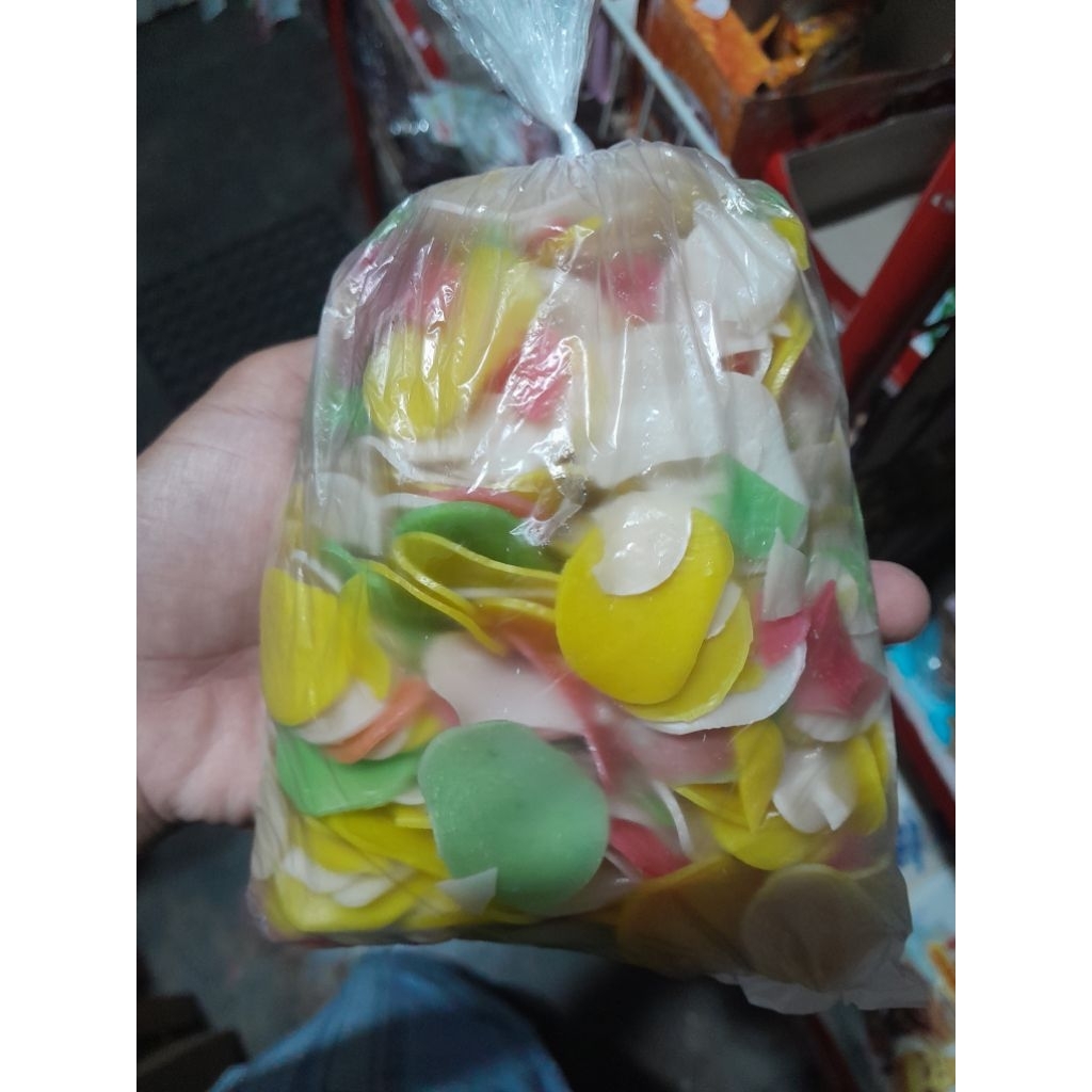 

Benggi Krupuk Warna Warni
