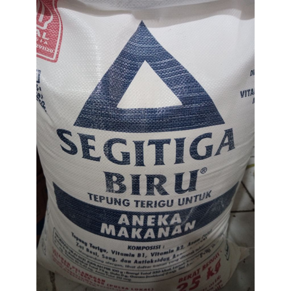 

Tepung Terigu Segitiga Kiloan (1kg, 500gram, 250gram)