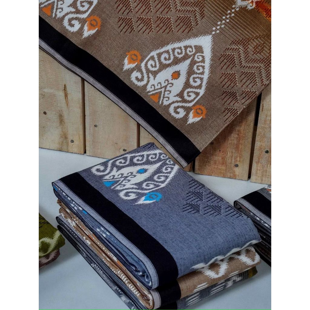 Sarung Sapphire Premium Timbul CCT