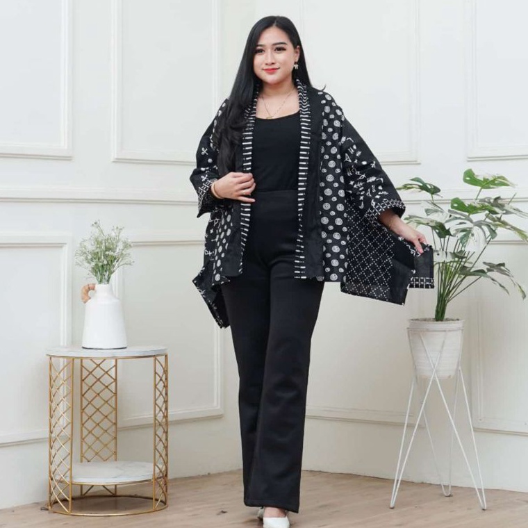 KODE P25G Blazer Batik BATIK DUA PUTRI  Atasan Blazer Batik Modern Outer Batik Wanita Warna Soft Kek