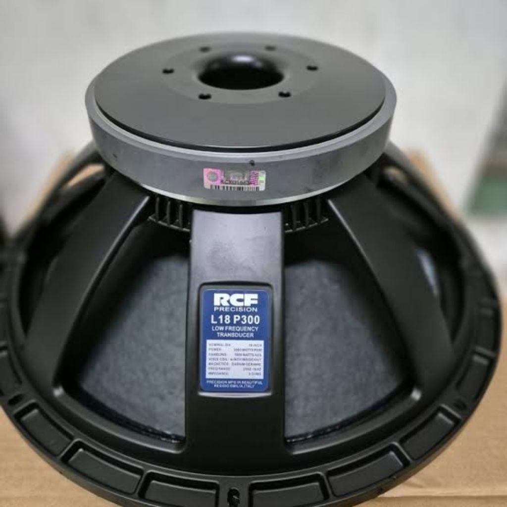 SPEAKER SUBWOOFER RCF L18P300 DAUN COATING DEPAN 18P300