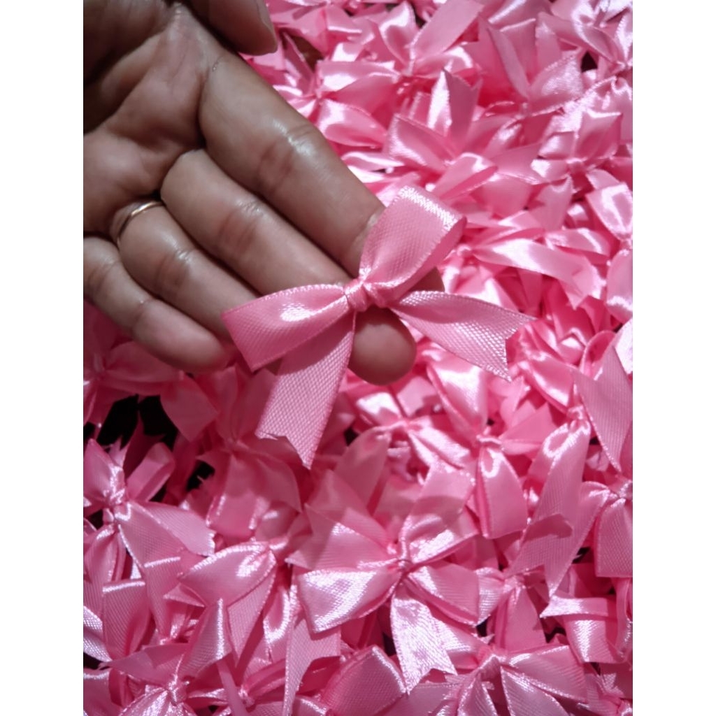 

pita kain satin/pita kado