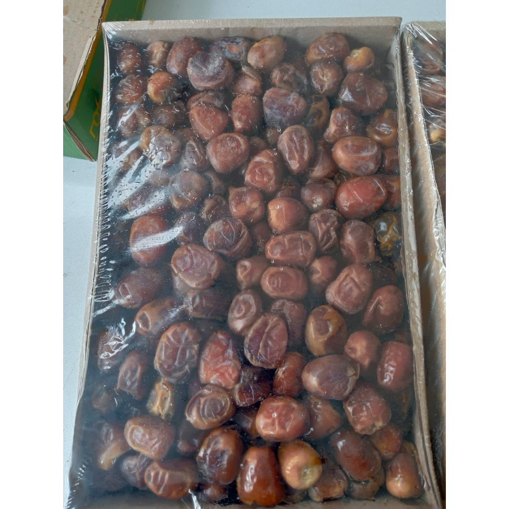 

Kurma Sukkari Alqosim wrapping 3 Kg
